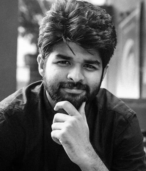 Krishna Tejasvi — Singer