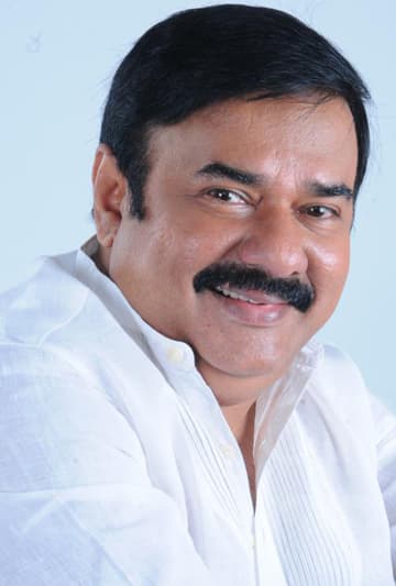 Maniyanpilla Raju — Supporting Actor