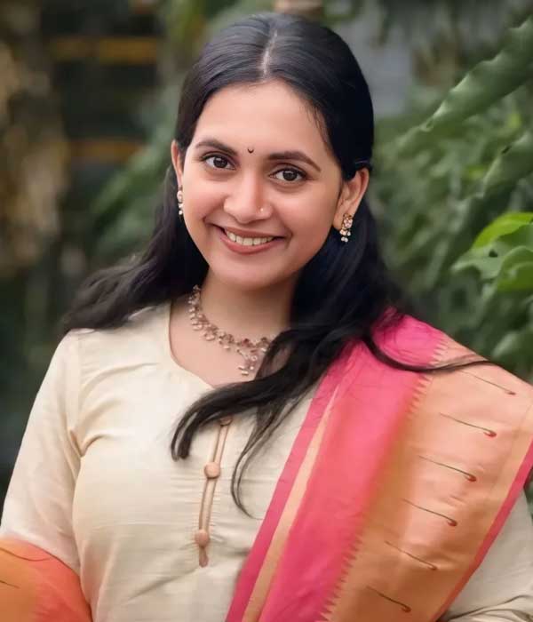 Neha Naik — Actress