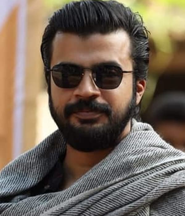 Prantik Banerjee — Supporting Actor