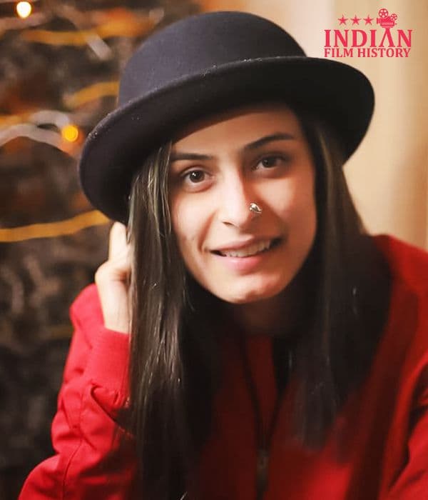 Priya Andrews — Singer