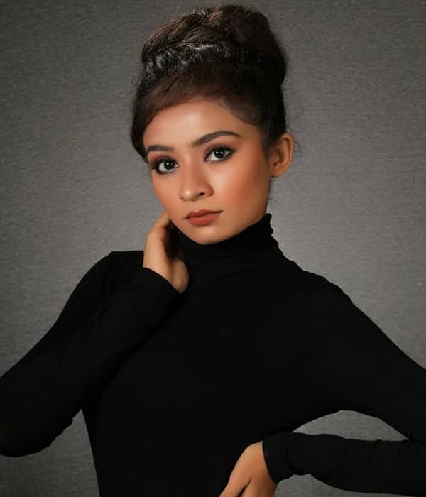 Priyal Bhatt — Actress