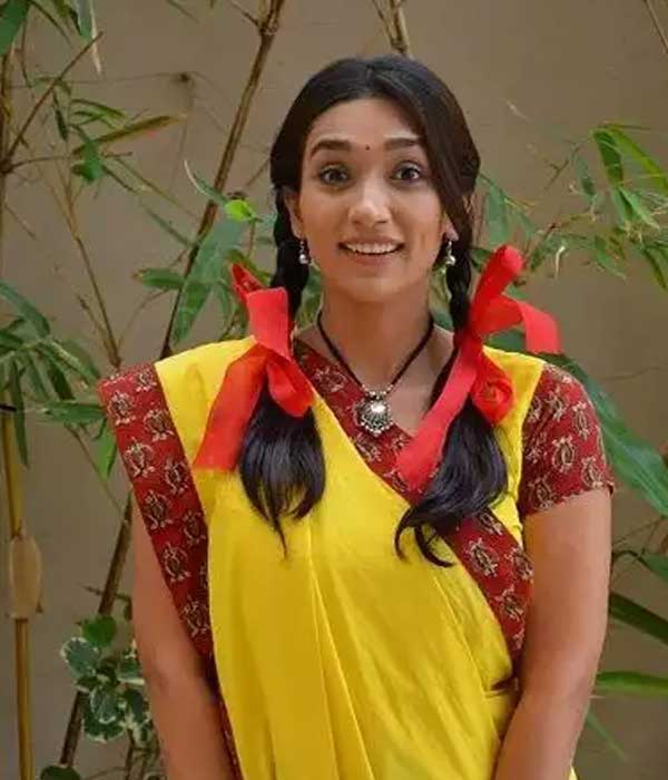 Riddhi Dave — Actress