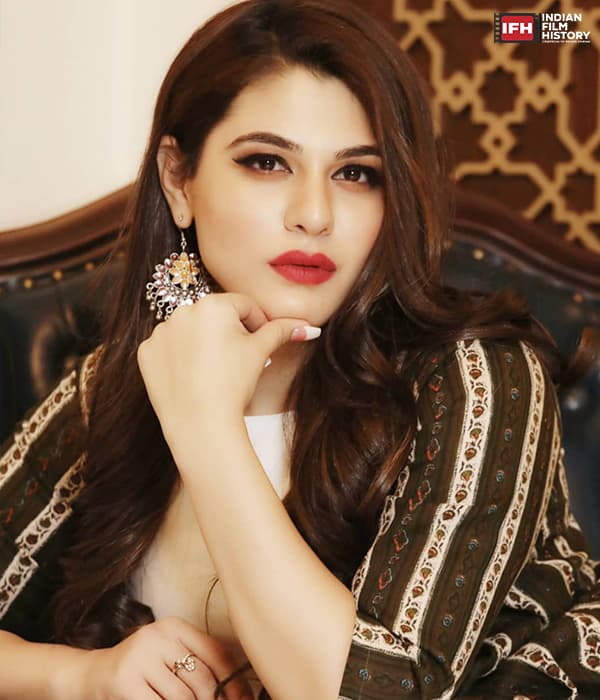 Roshni Wadhwani