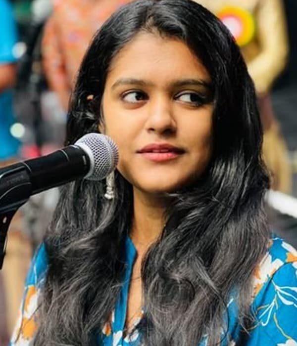 Sahithi Chaganti — Singer