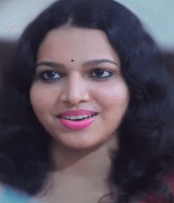 Shrida Suchithran — Actress