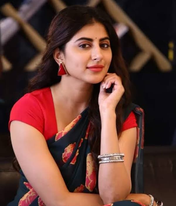 Shweta Avasthi — Actress