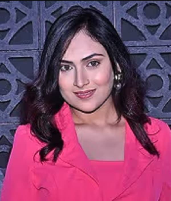 Vaishnavi Barde — Actress