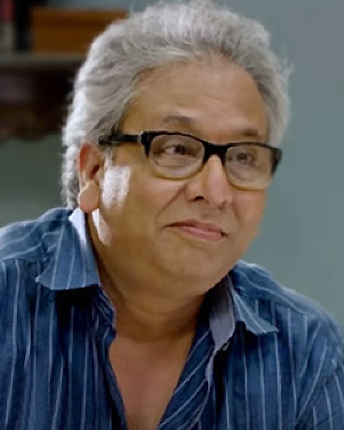 Vijay Kenkre — Supporting Actor