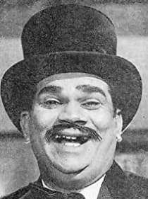 Dhumal — Supporting Actor