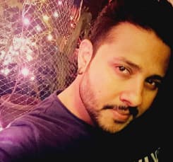 Farad Bhivandiwala — Singer