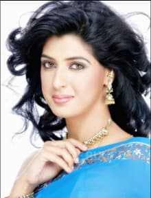Aishwarya Sakhuja — Actress
