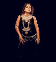 Pinky Maidasani — Singer