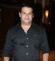 Suresh Menon — Supporting Actor