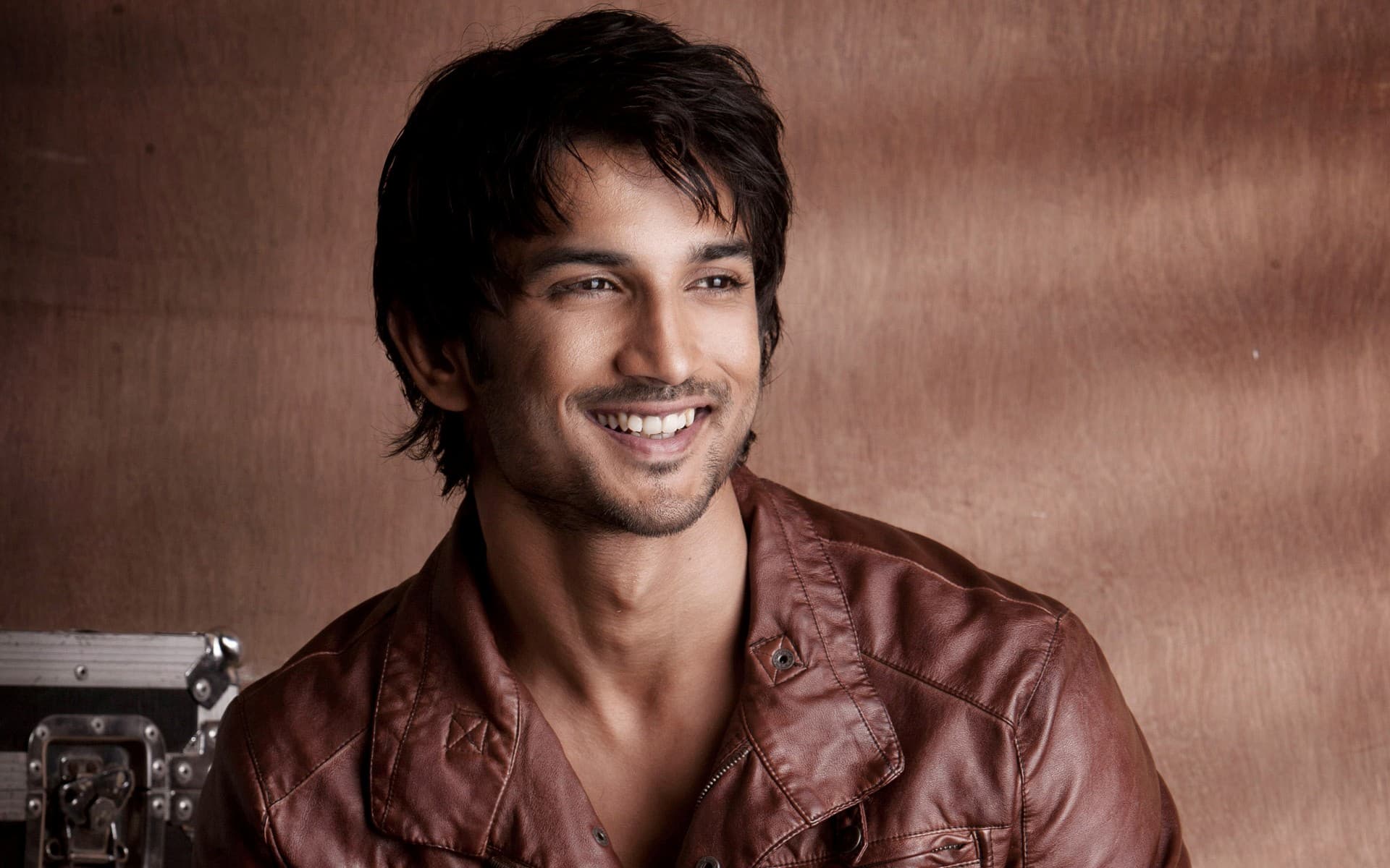 Bollywood Actor Sushant Singh Rajput Commits Suicide!