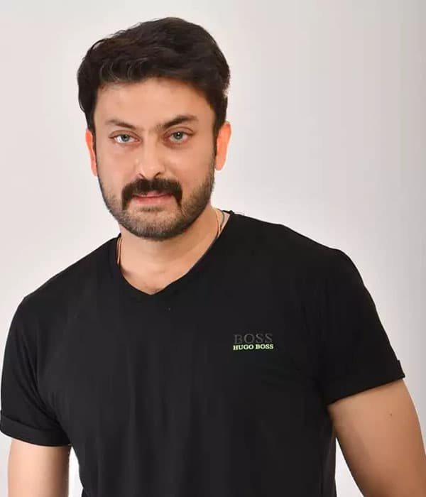 Saheb Chatterjee (Chattopadhyay) — Supporting Actor