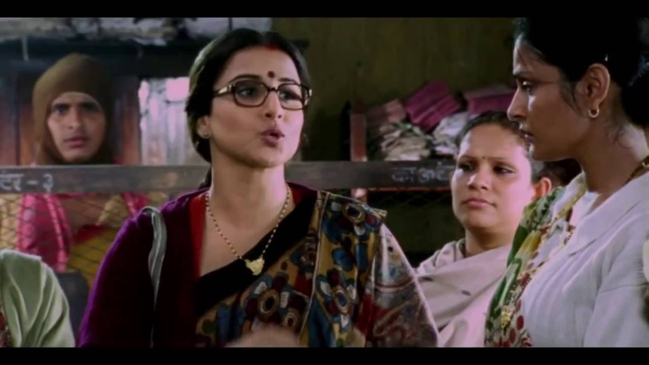Vidya Balan applauds Priyanka for saying No to Open Defecation
