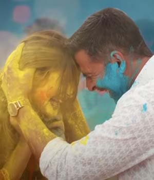 Life enjoy karo, daag NirmaAdvance par chhodo